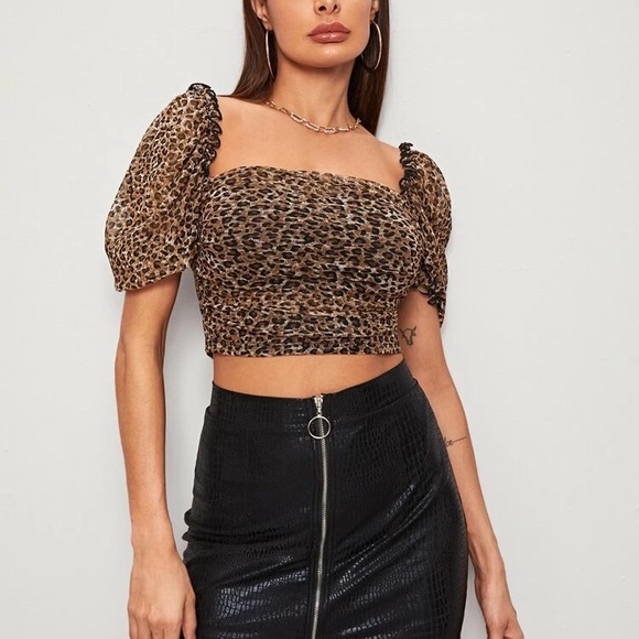 Leopard print crop top - Picture 2 of 3